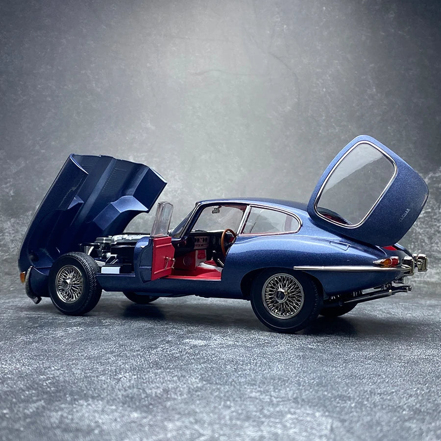 1:18 Jaguar E type coupe Jaguar 60th anniversary