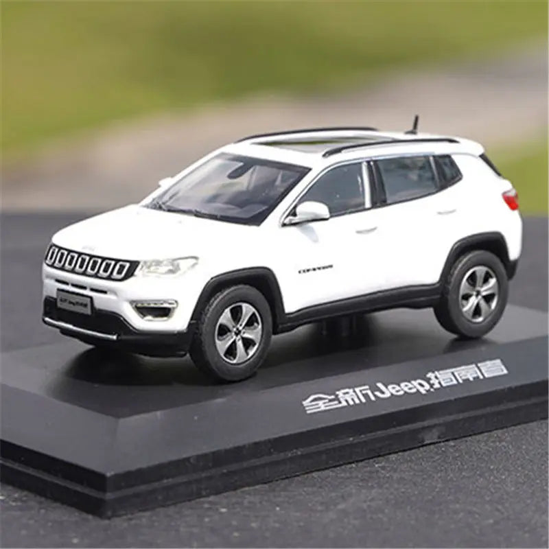1:43 Jeep Compass