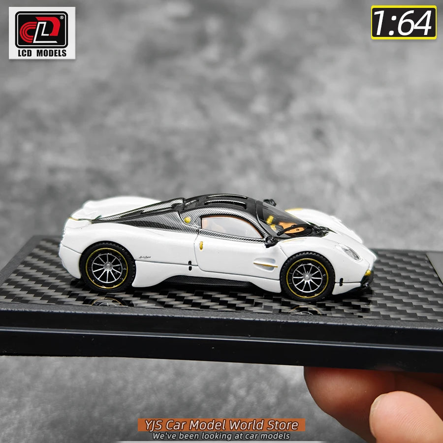 1:64 Pagani Utopia