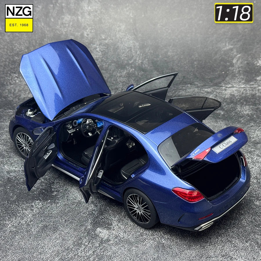 1:18 2025 Mercedes-Benz C260