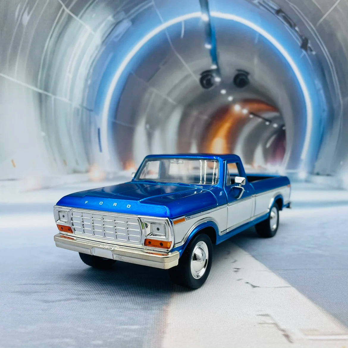 1:24 FORD F150 CUSTOM PICKUP 1979