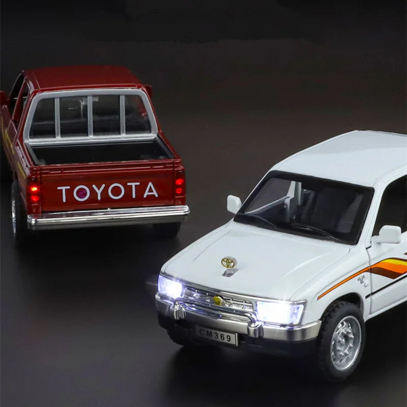 1:32 Toyota Hilux