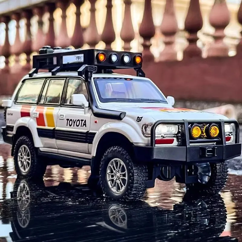 1:24 Toyota Land Cruiser LC80
