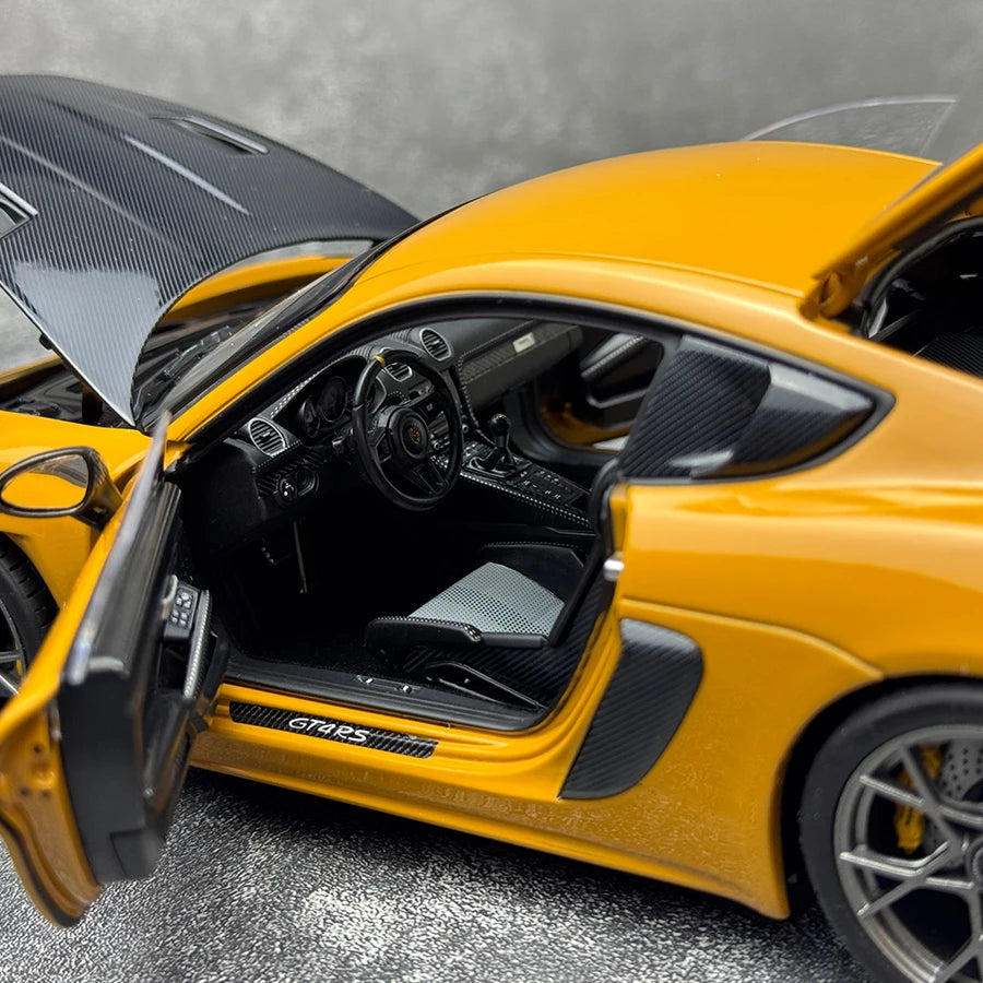 1:18 2023 Porsche Cayman GT4 RS