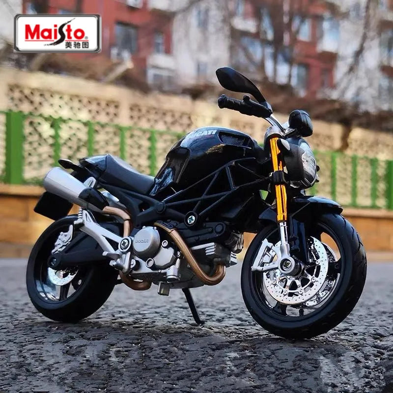 1:12 Ducati Monster 696