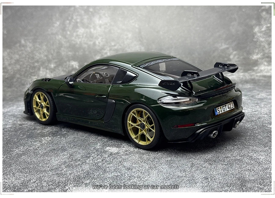 1/18 Porsche 718 Cayman GT4 RS Weissach Pack 2023