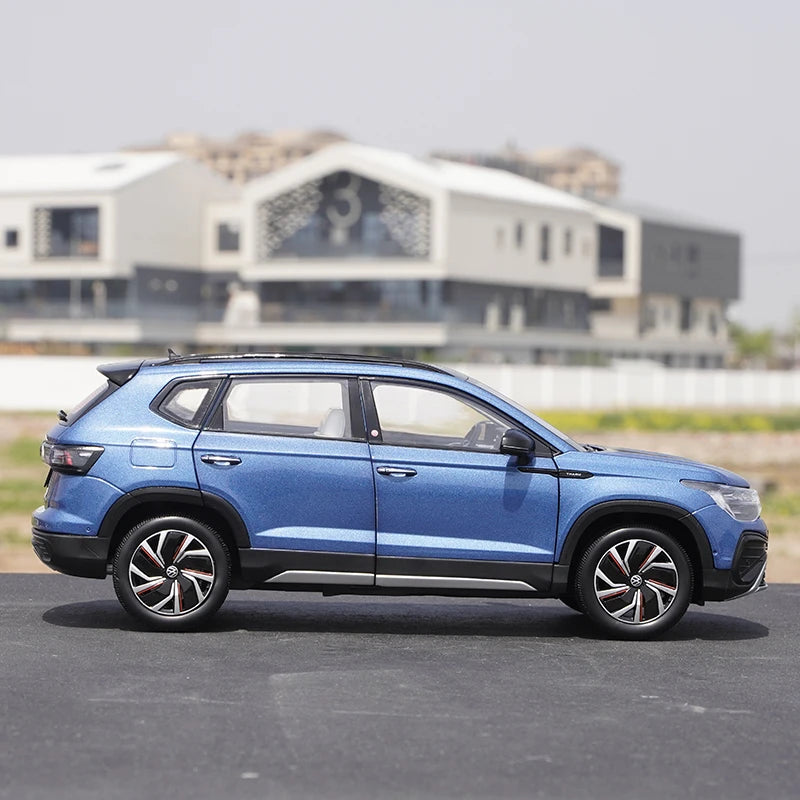 1:18 Volkswagen Tharu 2023