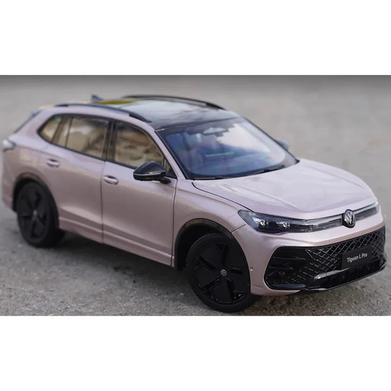 1:18 Volkswagen Tiguan 2024