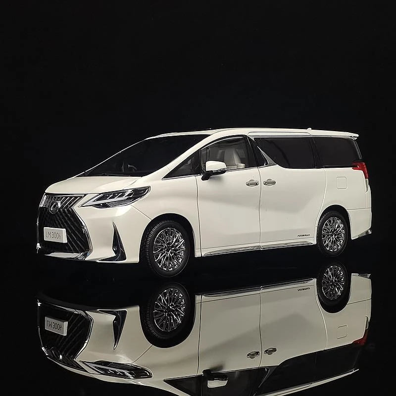 1:18 Lexus LM300 MPV