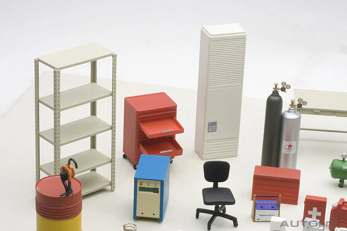 1:18 Garage kit set static display