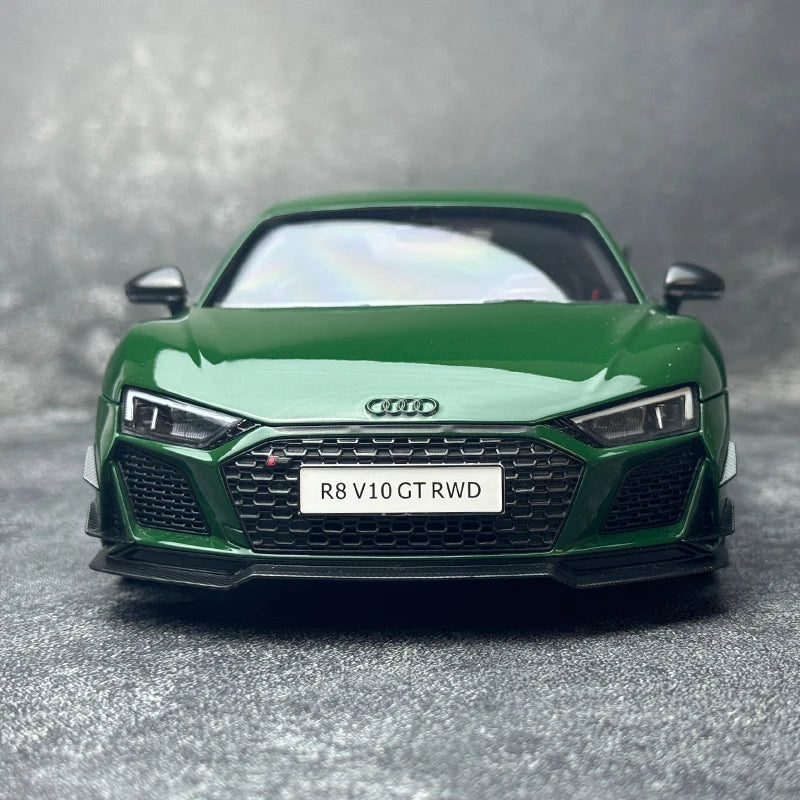 1:18 Audi R8 convertible performance 2021