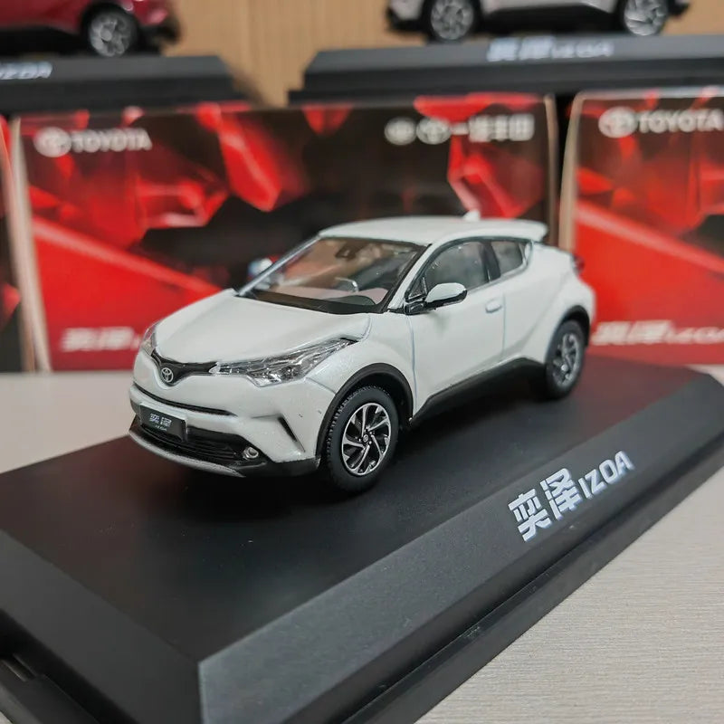 1:43 Toyota IZOA