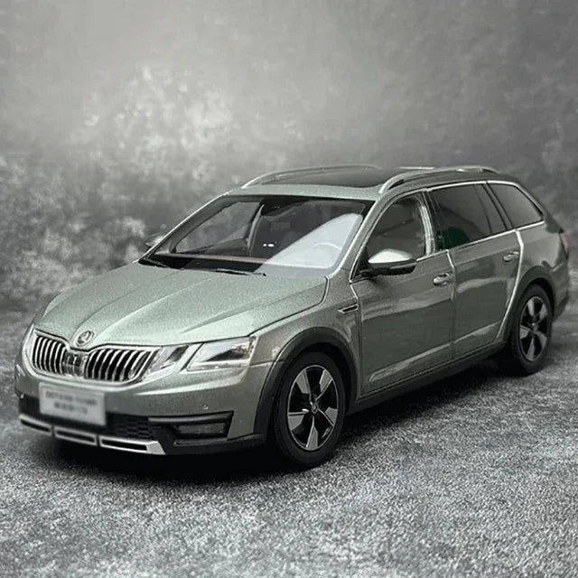 1:18 SKODA OCTAVIA