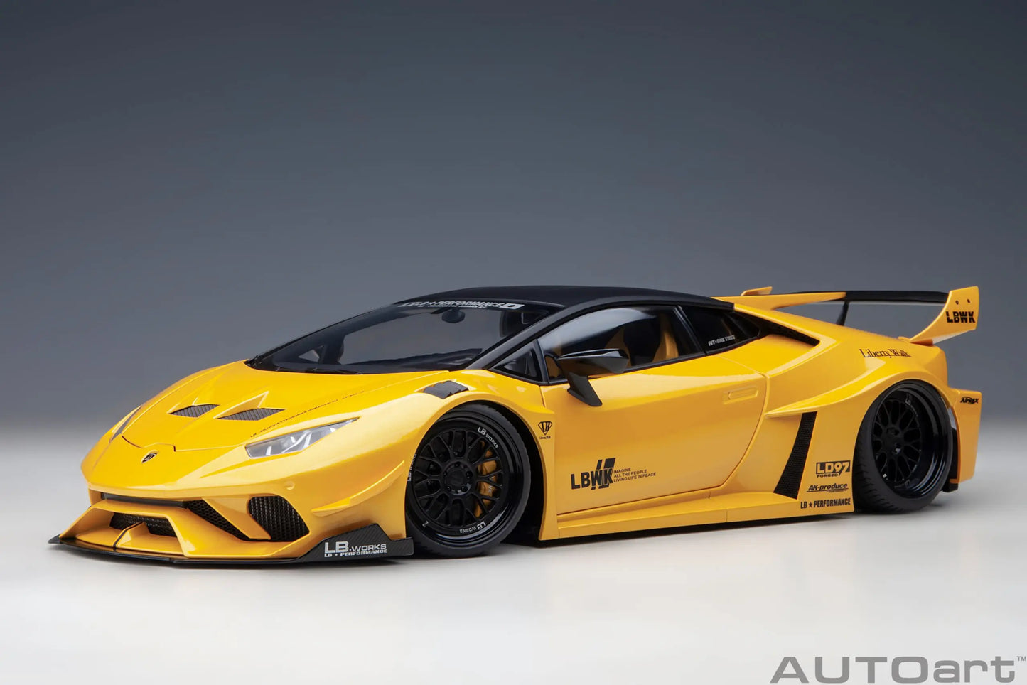 1:18 Lamborghini HURACAN GT