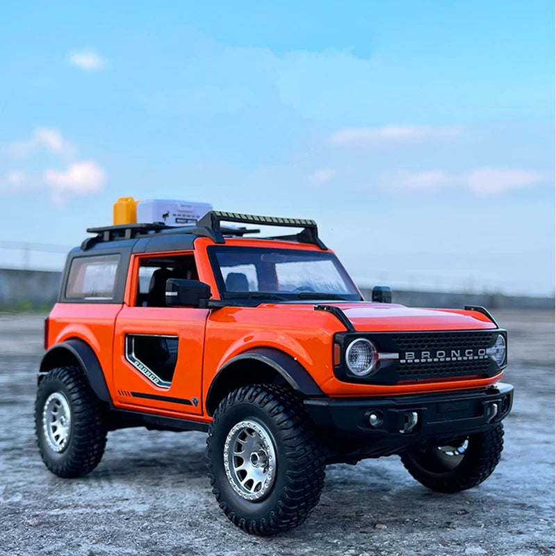 1:32 Ford Bronco Lima