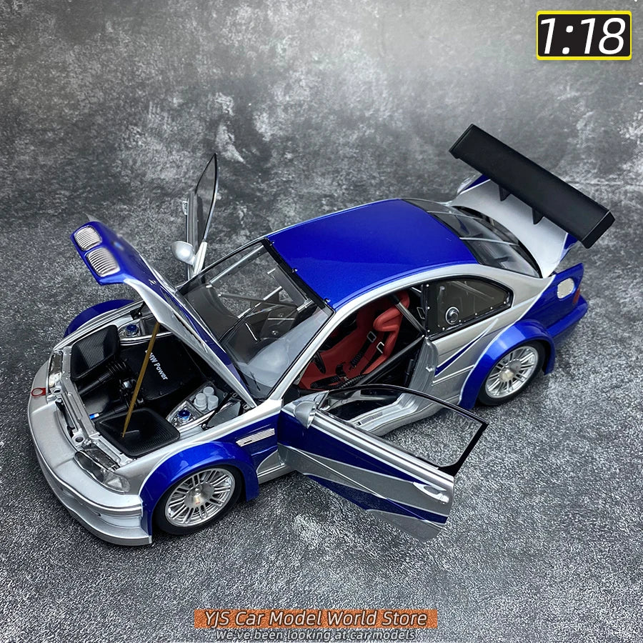 1:18 BMW M3 GTR (E46)