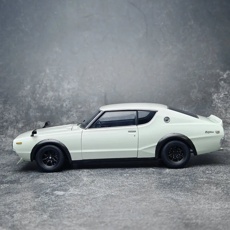 1:18 Nissan Skyline 2000 GT-R (KPGC110)
