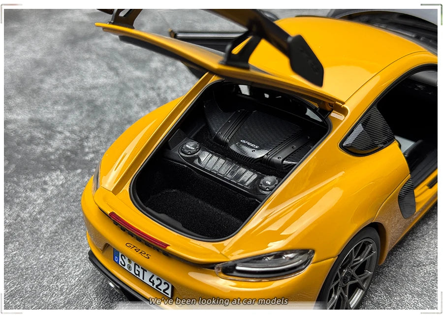 1/18 Porsche 718 Cayman GT4 RS Weissach Pack 2023