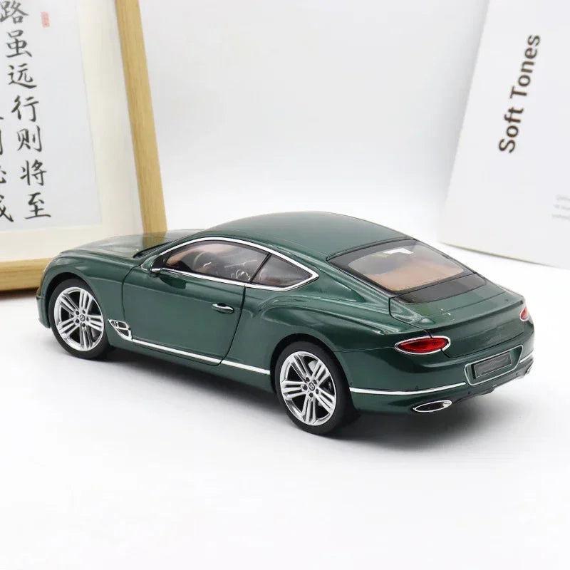 1:18 Bentley Continental GT 2018