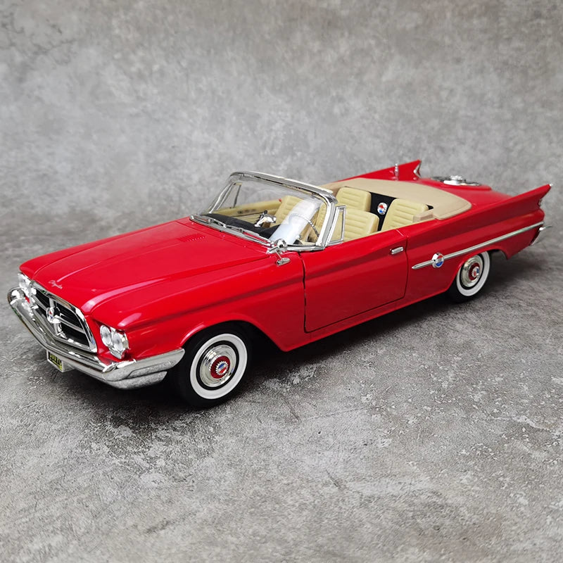 1:18 1960 300FC Chrysler Classic