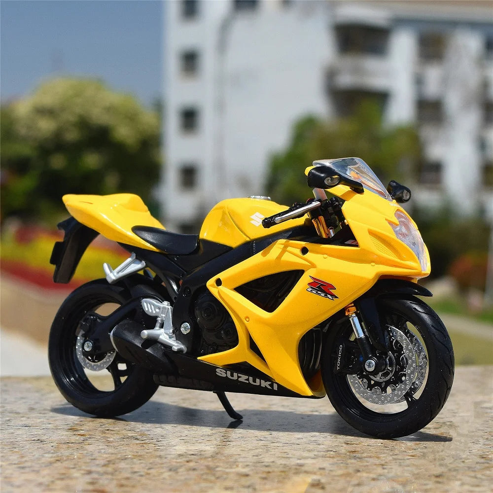 1:12 Suzuki GSX-R600
