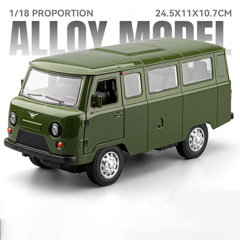 1:18 UAZ Traveler MPV