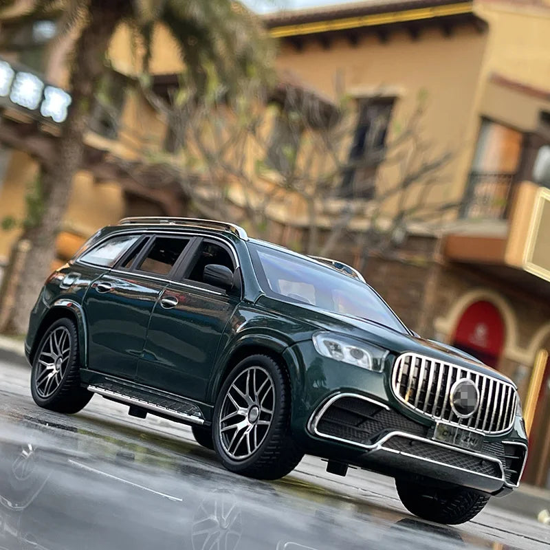 1:24 Mercedes-Benz Maybach GLS63