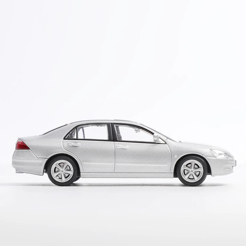 1:64 Honda Accord 7.5