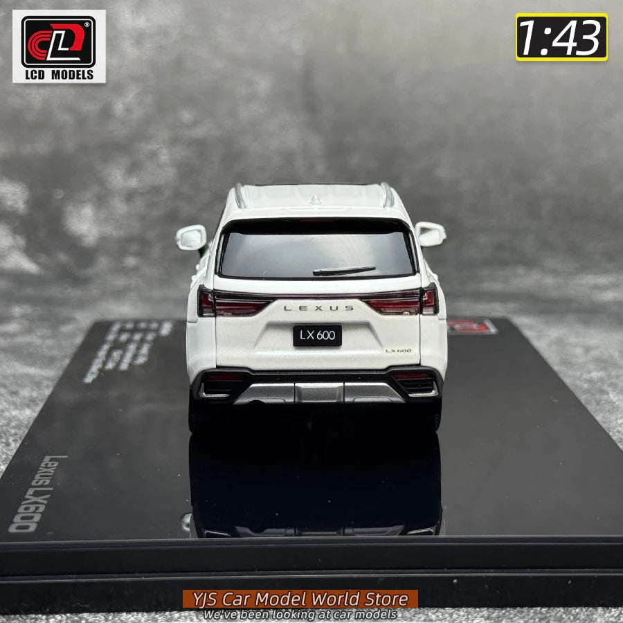 1:43 Lexus LX600