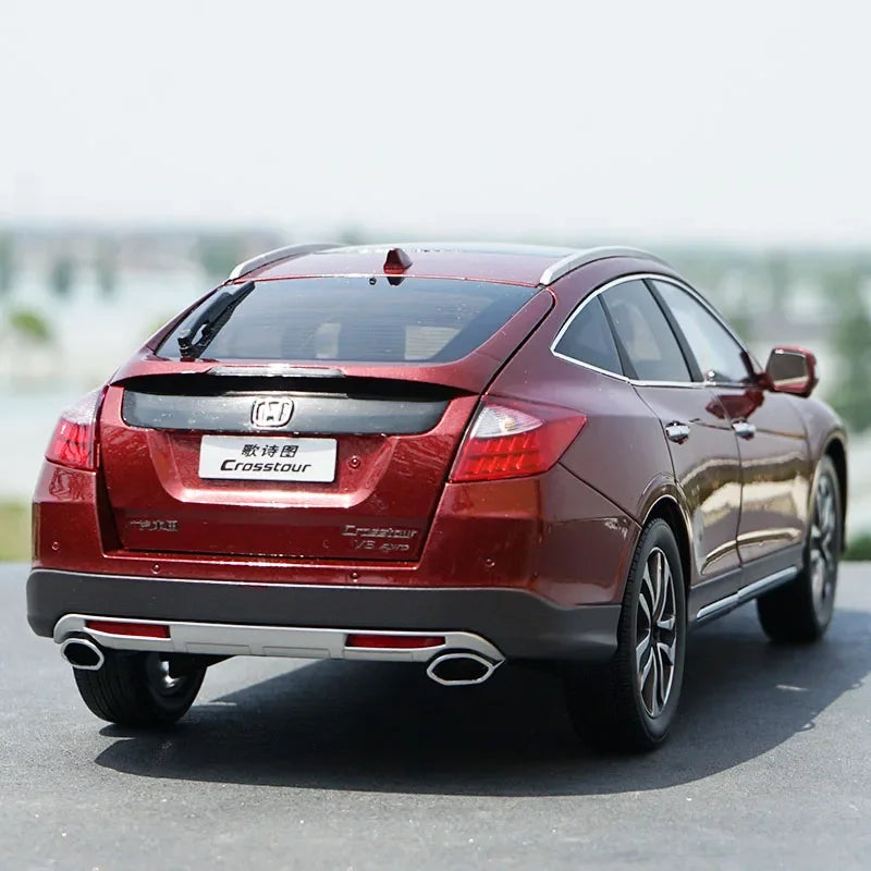 1:18 HONDA CROSSTOUR 2014