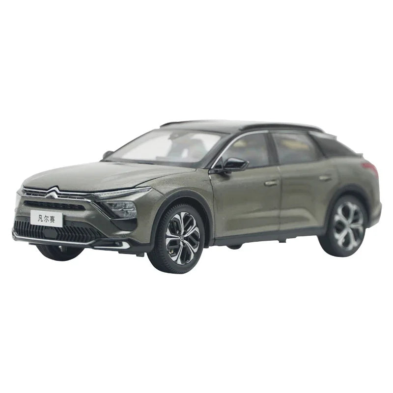 1:18 2021 Dongfeng Citroen Versailles C5 X