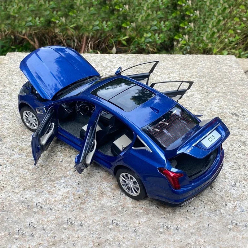 1:18 Cadillac CT5 2021