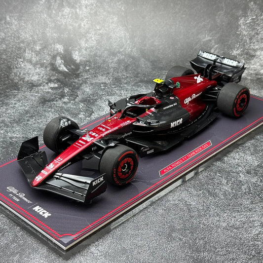 1:18 Alfa Romeo F1 C43 Zhou Guanyu 2023 F1
