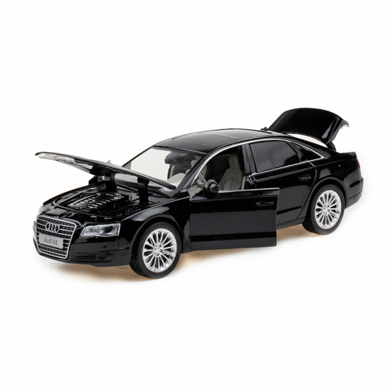 1:32 AUDI A8