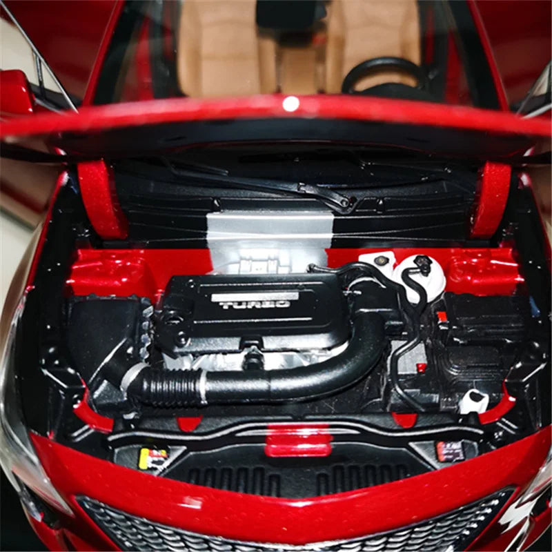 1:18 Cadillac XT4