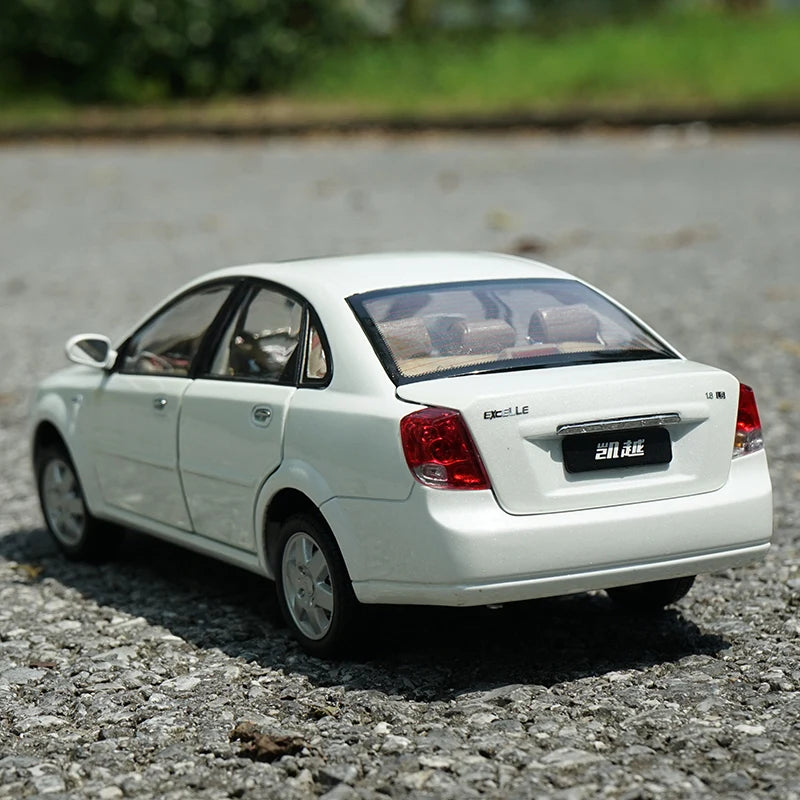 1:18 Buick Excelle GT