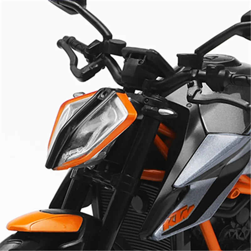 1:12 KTM 1290 Super DUKE R