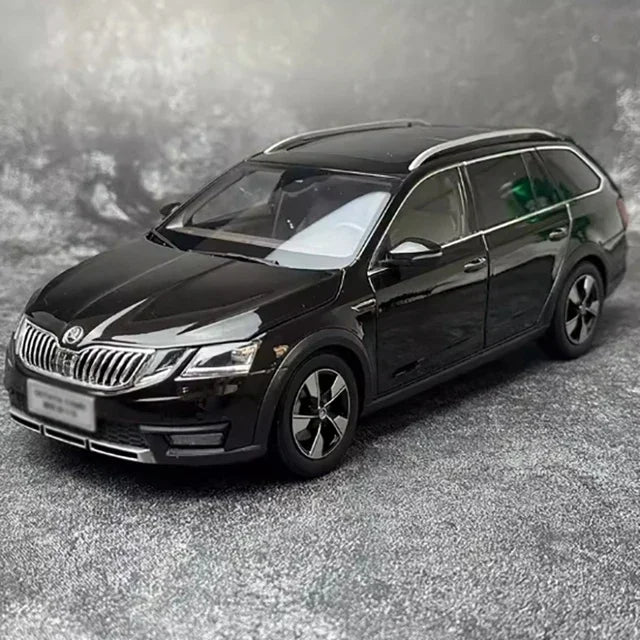 1:18 SKODA OCTAVIA