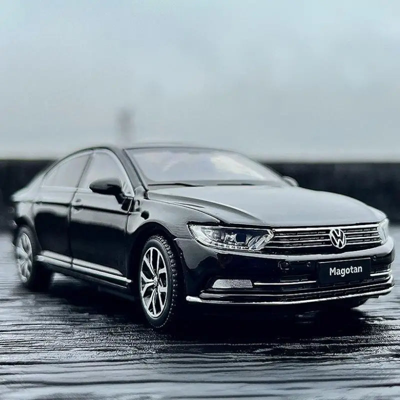 1:32 Volkswagen Magotan Coupe