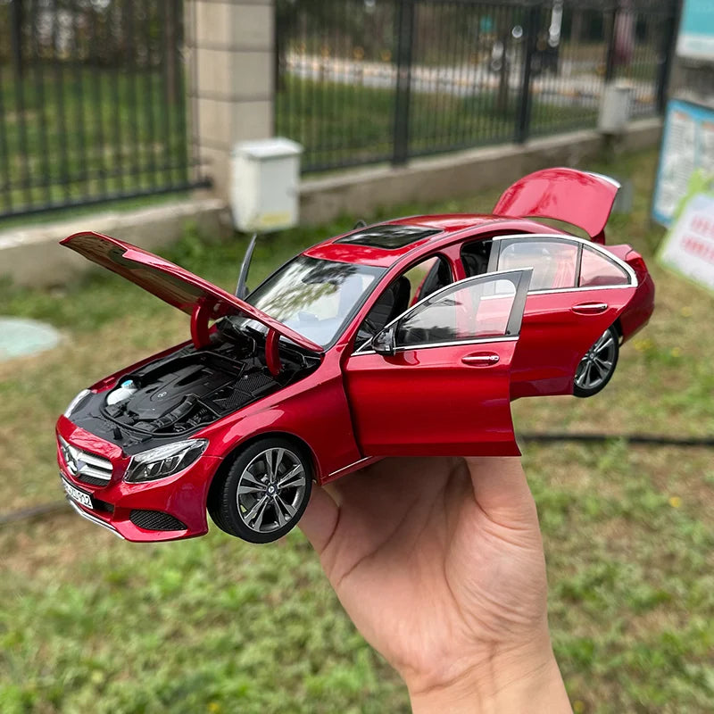 1:18 Mercedes-Benz C200 2014-2016