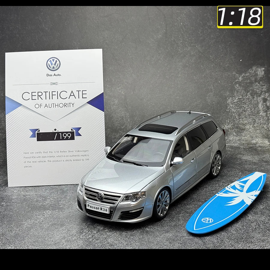 1:18 Volkswagen Passat Estate R36