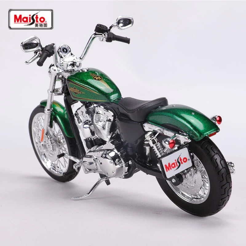 1:12 2013 Harley XL 1200V SEVENTY-TWO