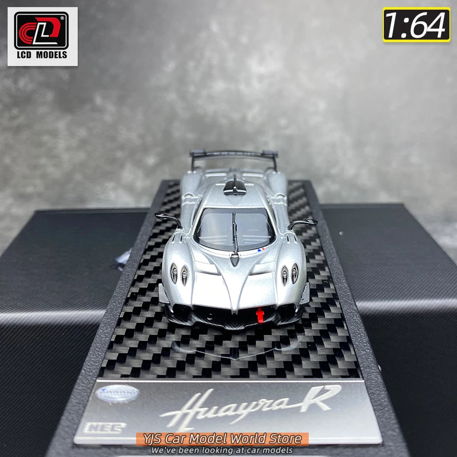 1:64 Pagani Utopia