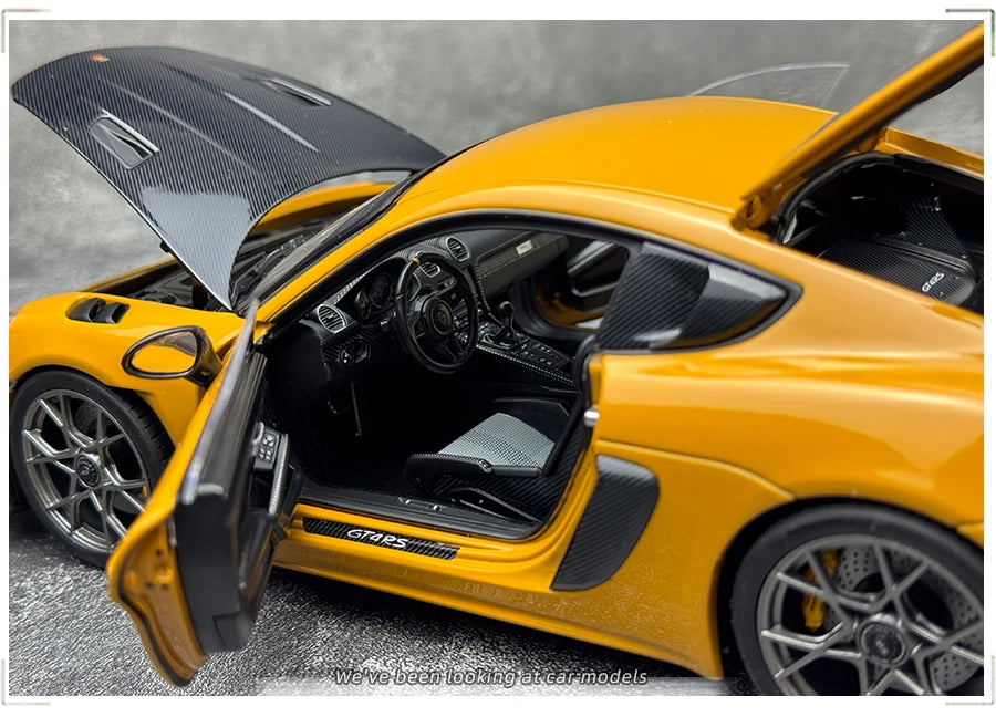 1/18 Porsche 718 Cayman GT4 RS Weissach Pack 2023