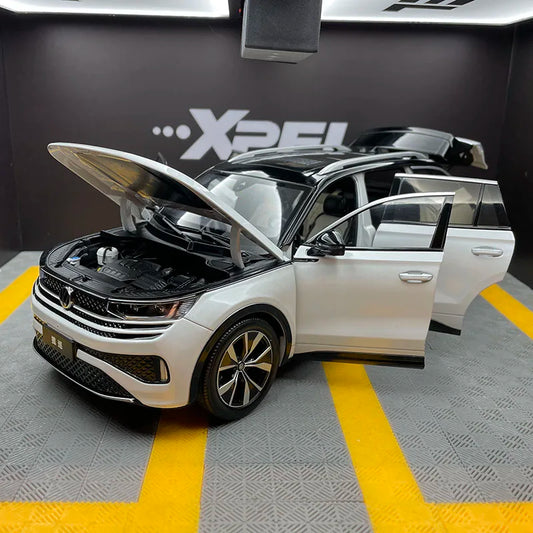 1:18 2023 Volkswagen Tavendor