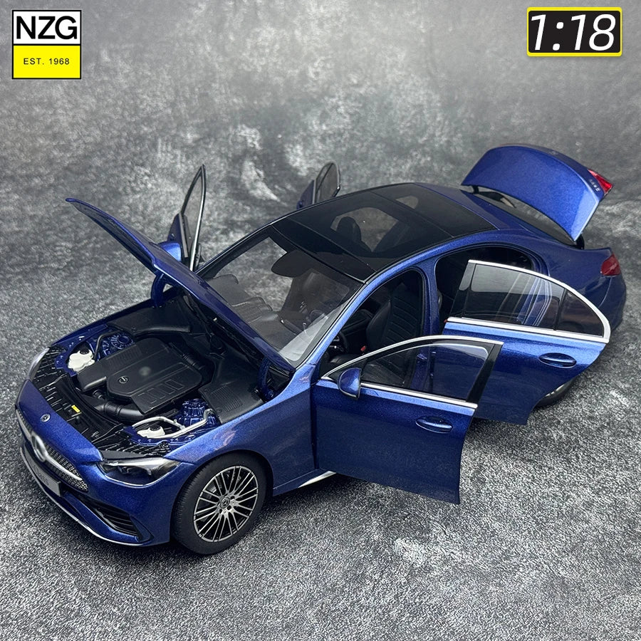 1:18 2025 Mercedes-Benz C260