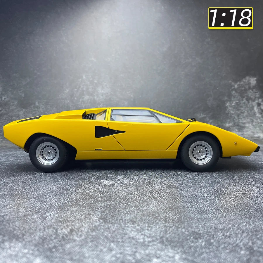 1:18 Lamborghini Countach LP400
