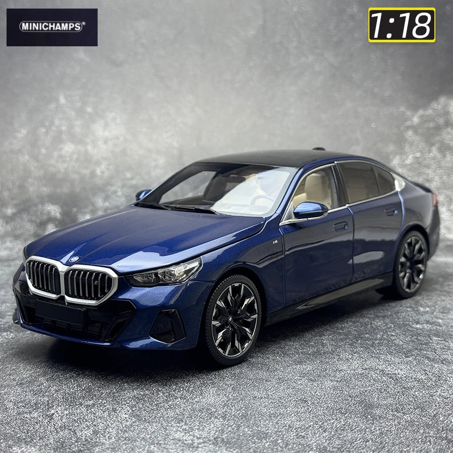 1:18 BMW i5 2023