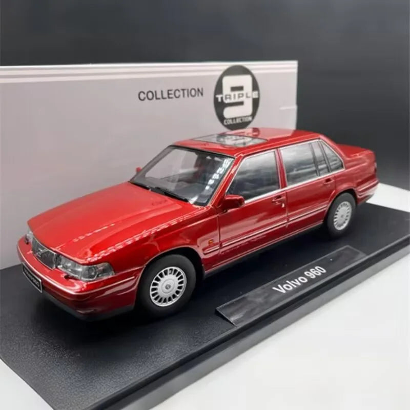 1:18 Volvo 960