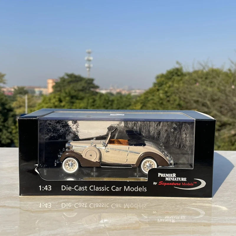 1:43 Classical Old Car